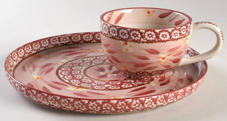 Old World Cranberry Snack Plate & Cup Set