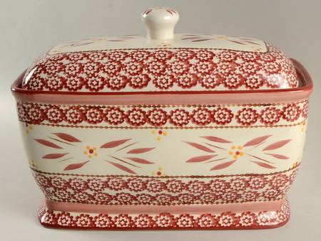 Old World Cranberry Bread Box & Lid