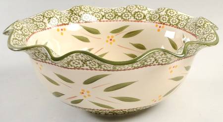 Old World Green Bowl-Fluted/Round 12"