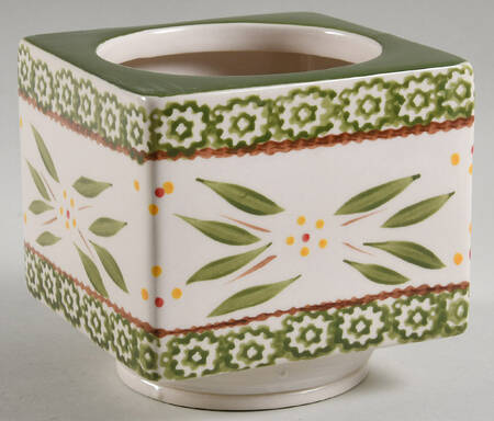 Old World Green 28 Oz Square Stacking Canister No Lid