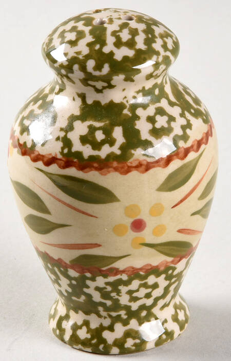 Old World Green Pepper Shaker