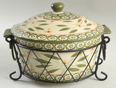 Old World Green 1.5 Quart Covered Round Baker & Metal Stand
