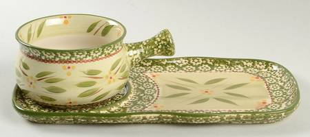 Old World Green 12" Snack Tray (SNTR12) & Stick Handle Soup Set (SOH)