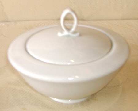 TIR572 Sugar Bowl & Lid