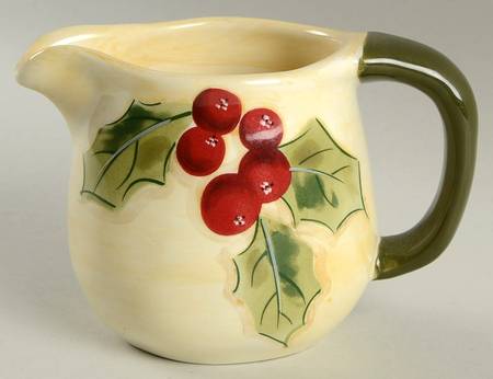 Classic Tidings Creamer