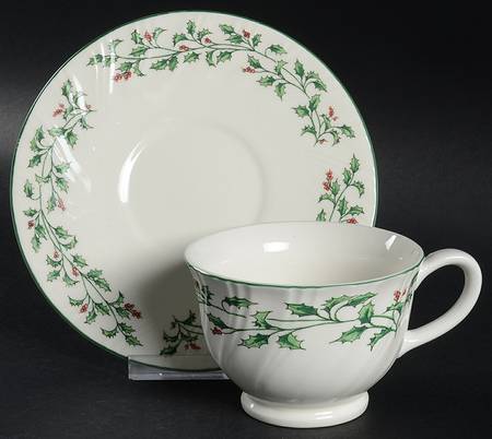 Holly Leaf Footed Cup & Saucer Set