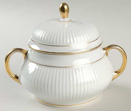 137 Sugar Bowl & Lid