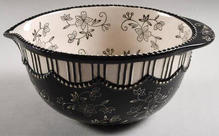 Floral Lace Black 11" Nesting Bowl with Spoit