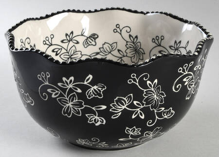 Floral Lace Black 7" Round Ruffled Bowl