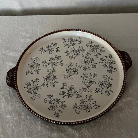 Floral Lace Black 11" Round Lid-It (Trivet,Tray,Baker Lid)