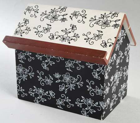Floral Lace Black Wood Recipe Box & Lid