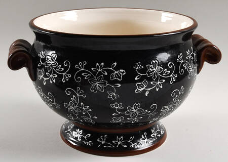Floral Lace Black Tureen No Lid