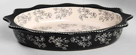Floral Lace Black 16" Oval Scalloped Baker
