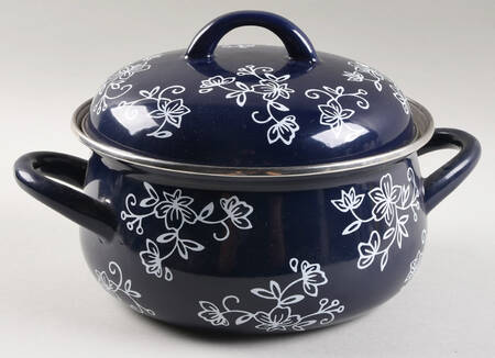 Floral Lace-Blue 2.5 Quart Metal Round Covered Casserole