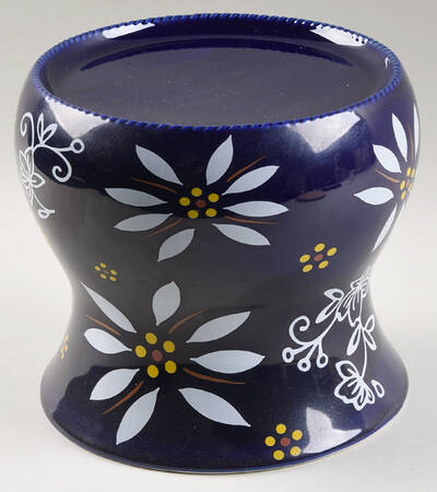 Classic Blue Ceramic Pedestal Stand for 4 Qt Glass Beverage Dispenser