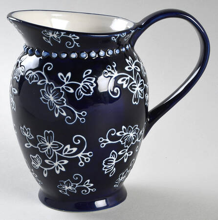 Floral Lace-Blue 20 Oz Pitcher