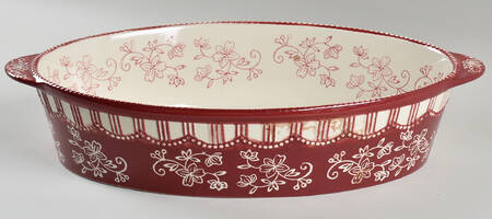 Floral Lace Cranberry 15" Oval Baker