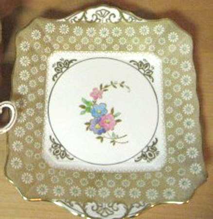 TUS158 Handled Cake Plate