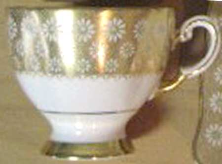 TUS158 Footed Cup