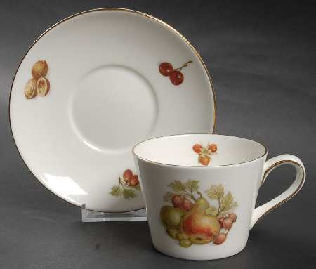 TUS159 Flat Cup & Saucer Set