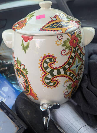 Amelia Beverage Dispenser & Lid