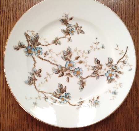 TRV272 Dinner Plate