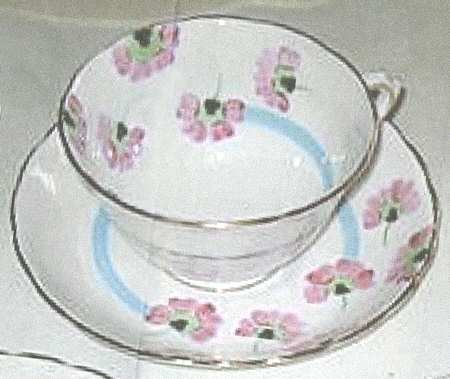 C8614 Footed Cup & Saucer Set