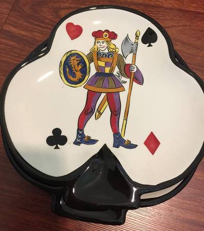 King of Hearts Club Shape Dish