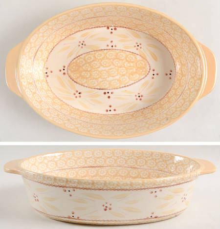 Old World Cream 13" Oval Baker