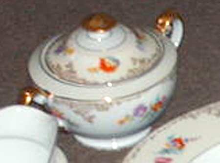 THU448 Sugar Bowl & Lid