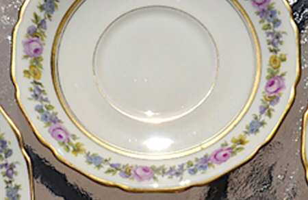 THO511 Saucer