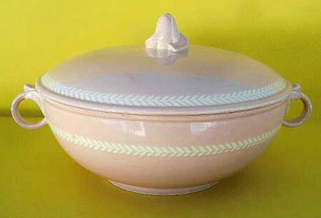 TST1033 Sugar Bowl & Lid