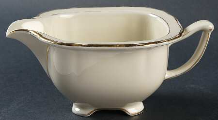 01300 Creamer
