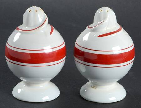 Chatham Modern Maroon Salt & Pepper Set