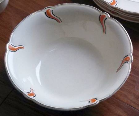 TST1066 9" Round Vegetable Bowl