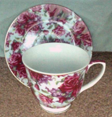 TIR651 Footed Cup & Saucer Set