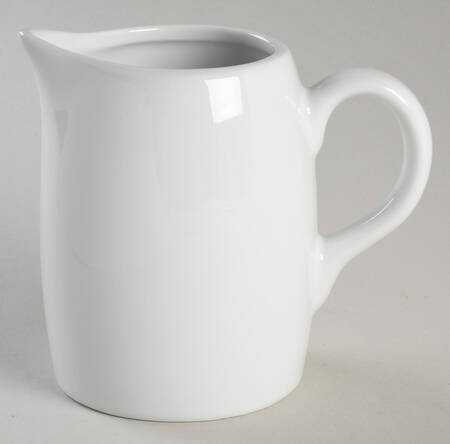 Basic White Coupe Creamer