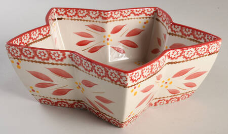 Old World Red Star Shaped Bowl by Temp-Tations