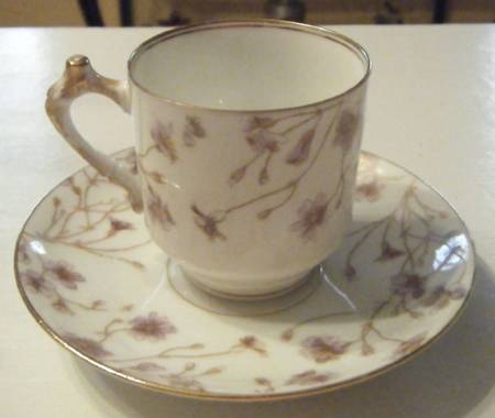 TRV804 Footed Demitasse Cup & Saucer Set