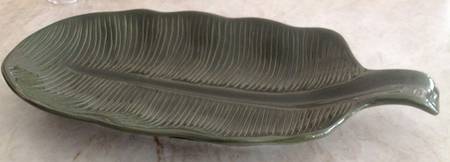 TMM5 Tray for Figural Salt & Pepper Set