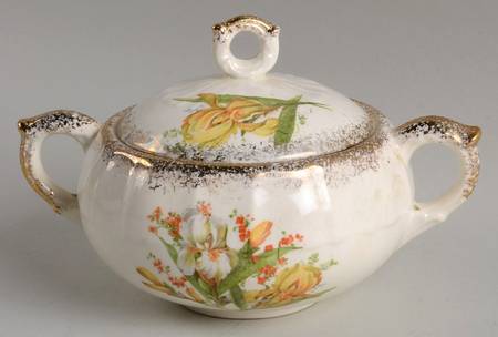 THP113 Sugar Bowl & Lid