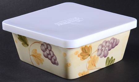 Vineyard 6" Square Mixing Bowl & Tabless Plas Storage Cover