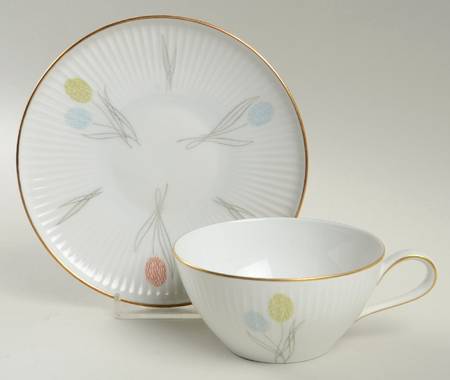 7559 Flat Cup & Saucer Set