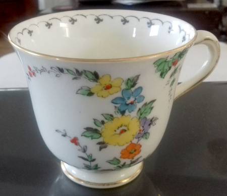 TUS205 Footed Cup