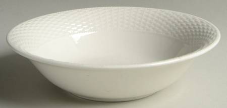 Capri 9" Round Vegetable Bowl
