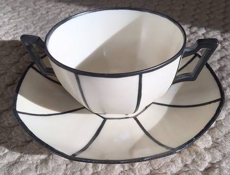 TRV901 Flat Cream Soup Bowl & Saucer Set