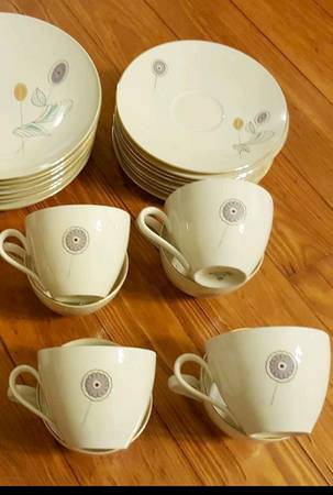 TIR721 Flat Cup & Saucer Set