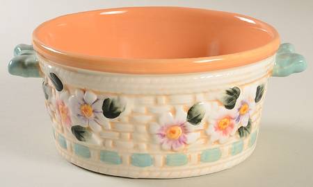 Ribbons and Rattan 8" Round Baker