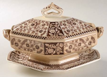 Lucknow Sauce Boat & Lid with Underplate