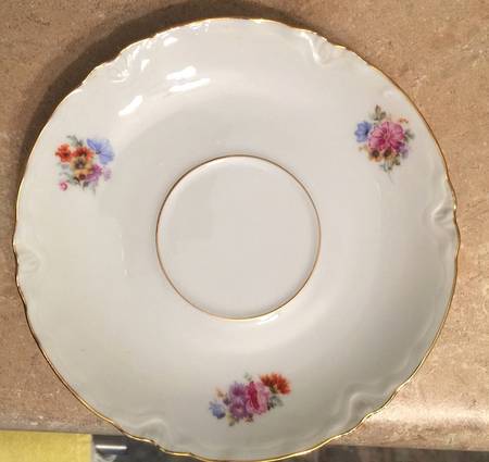 3663 Saucer